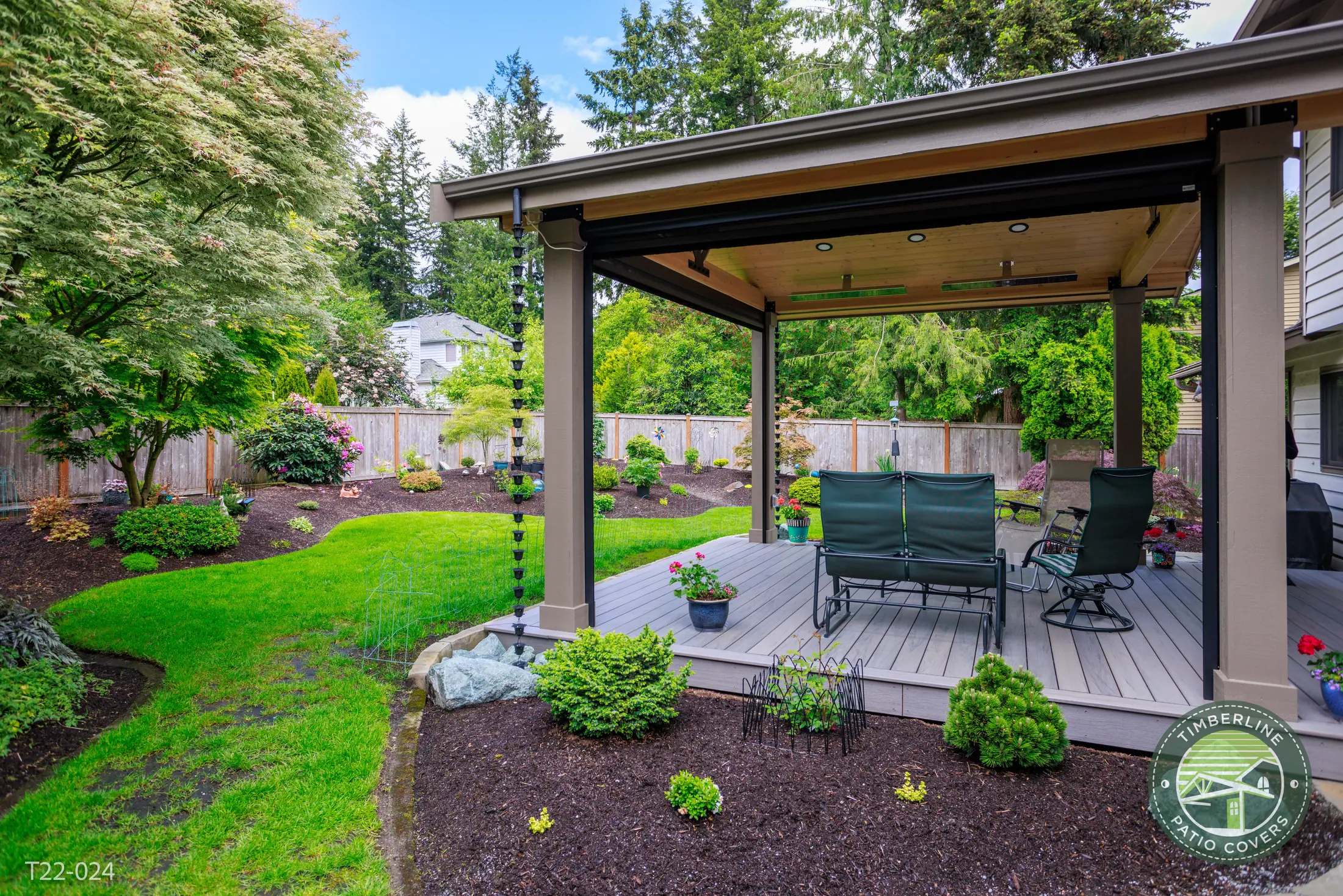 Backyard deck and outdoor living space built by PCF Construction Group
